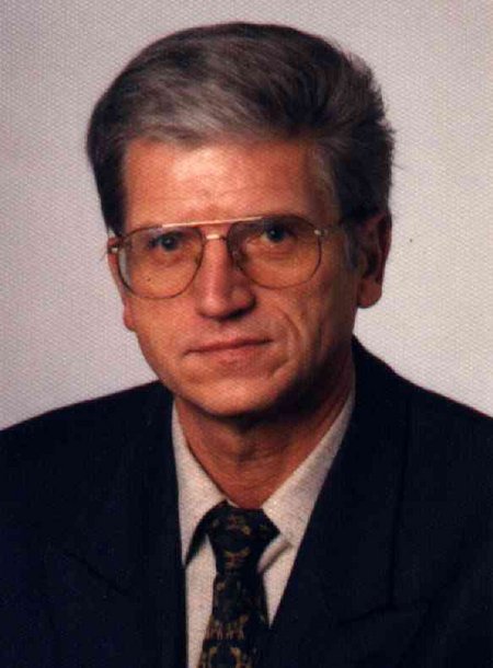 Ehrenvorsitzender: Jürgen Wölling