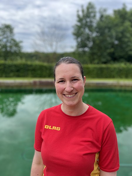 Stellvertretende Vorsitzende: Stefanie Schrader